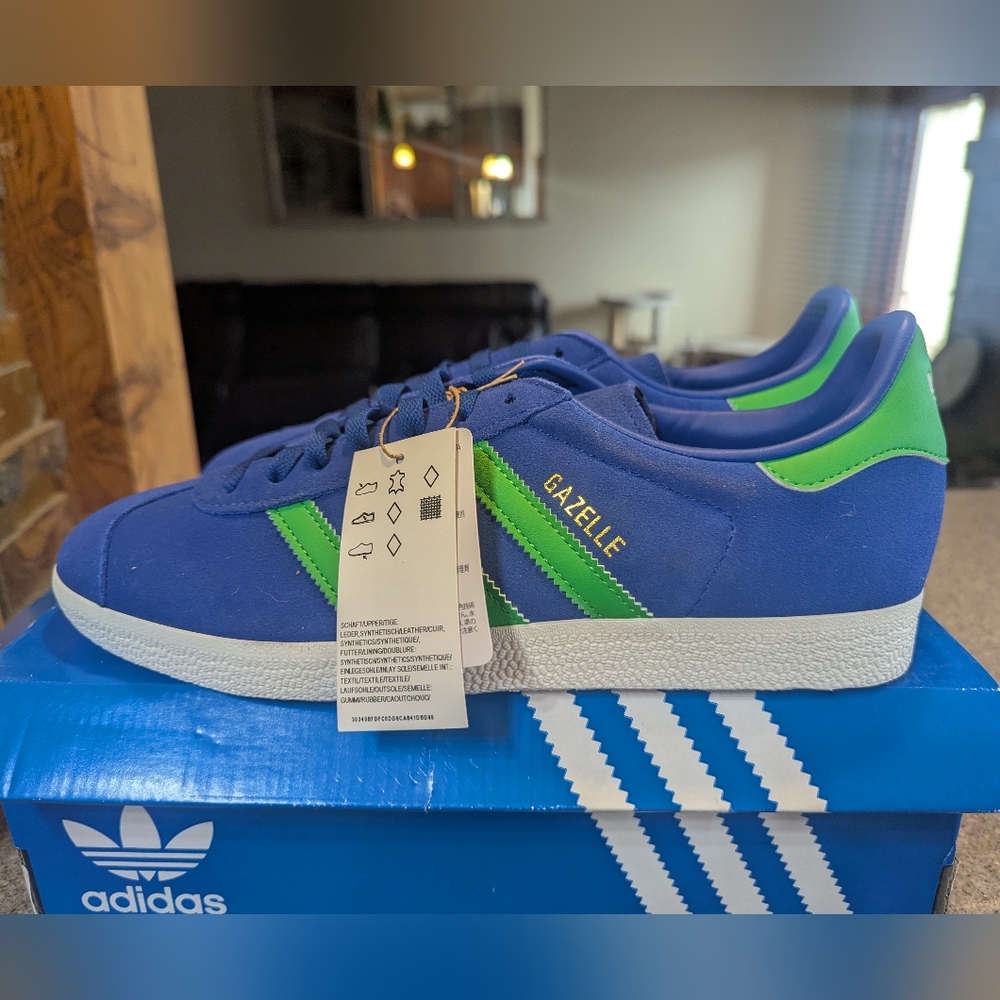Adidas Mens Gazelle Royal Blue with Green Accents